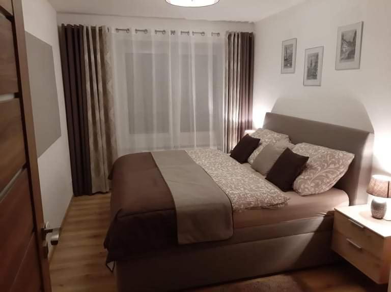 Apartman Pod Hradem 兹诺伊莫 外观 照片
